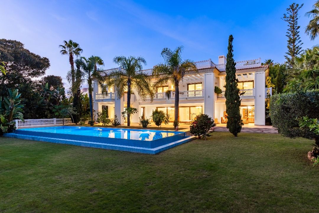 Villa for sale in Casasola, Estepona - exterior view of new-build 7-bedroom villa