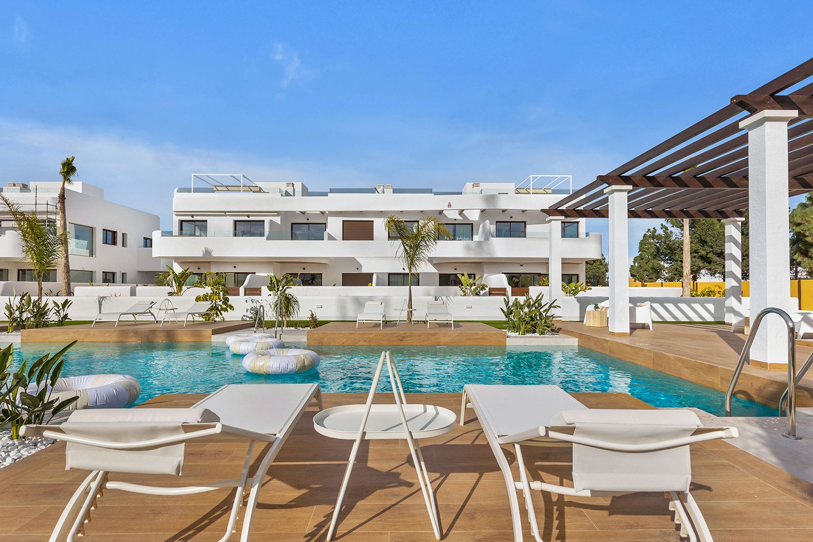 Street view of the apartment in Las Lomas del Rame-Bahía Bella, Los Alcázares (view 38)