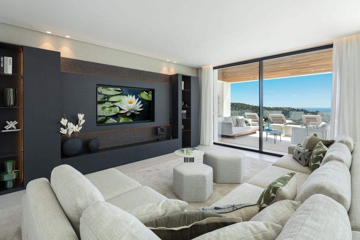 Dining area in new-build villa in La Quinta, Benahavis