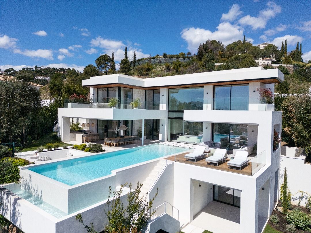 Ground floor interior of new-build villa, La Quinta, Benahavis