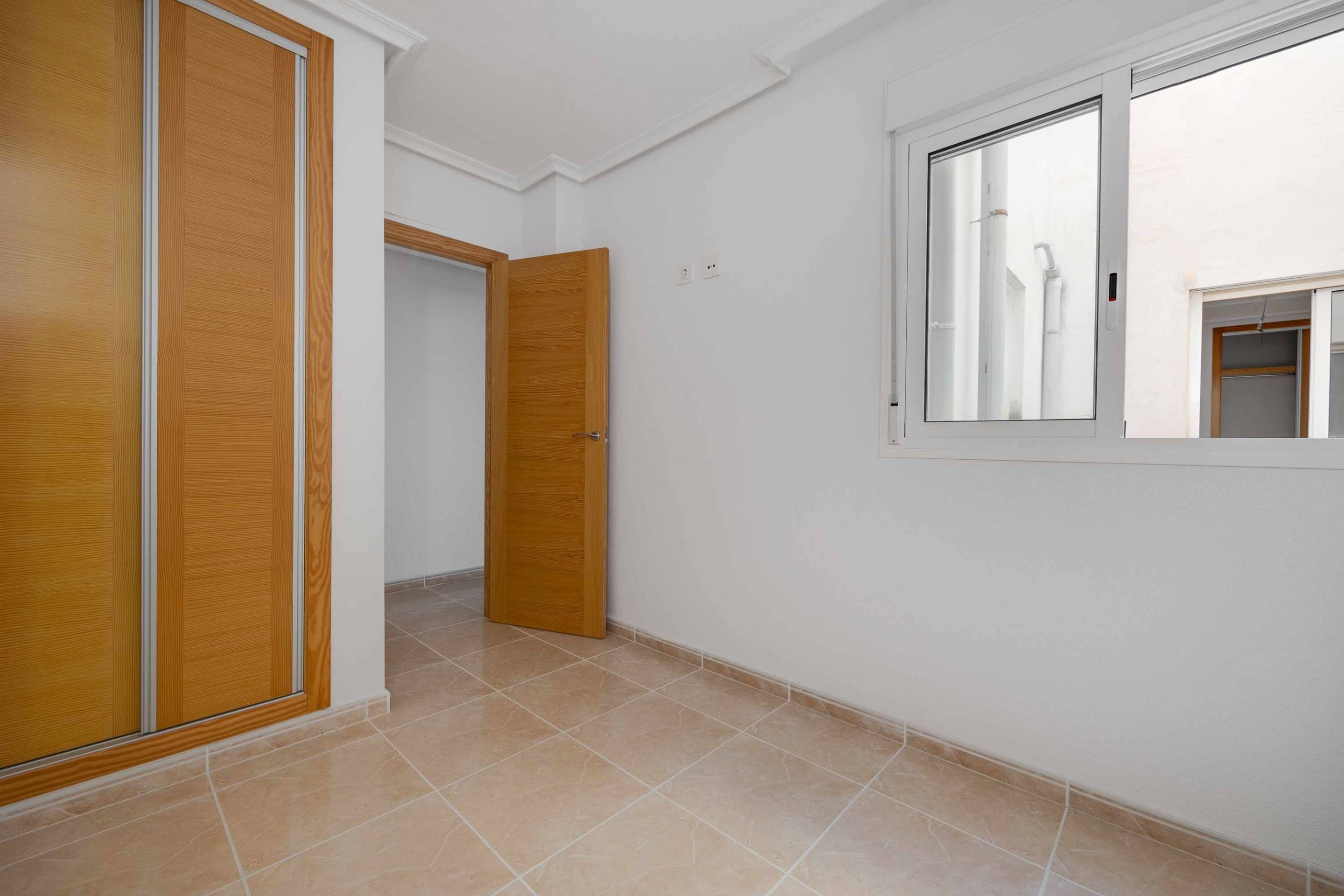Street view of the apartment in San fulgencio pueblo, San Fulgencio (view 28)