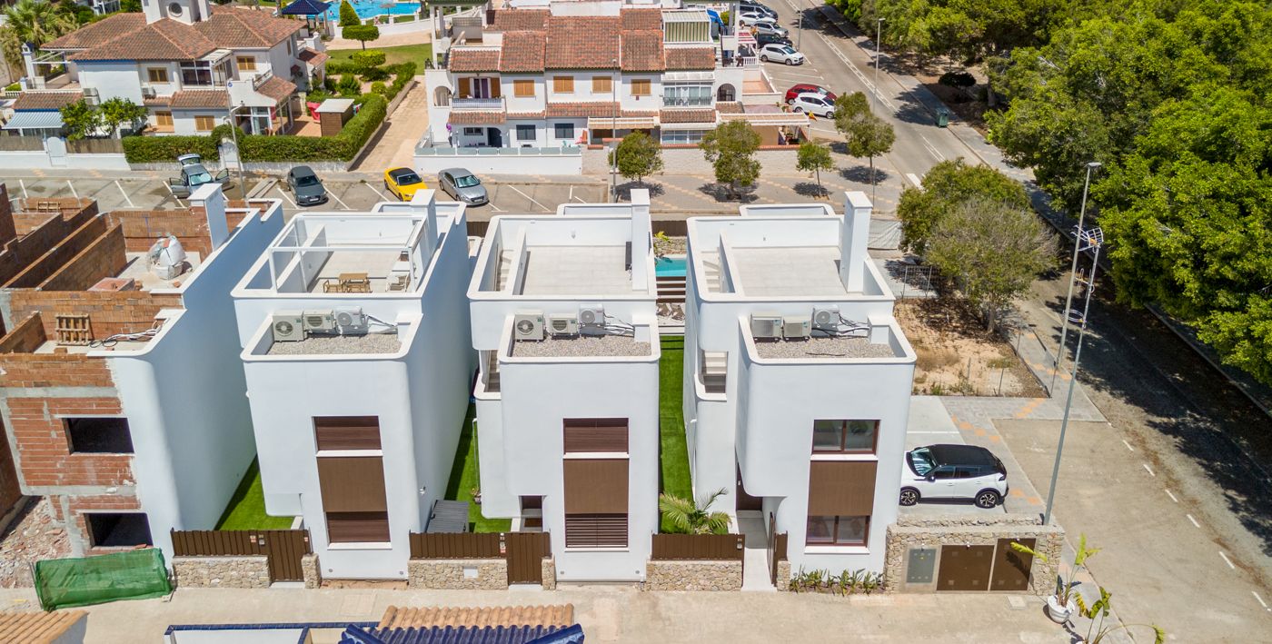 Parking area or driveway at new-build villa, Mil Palmeras