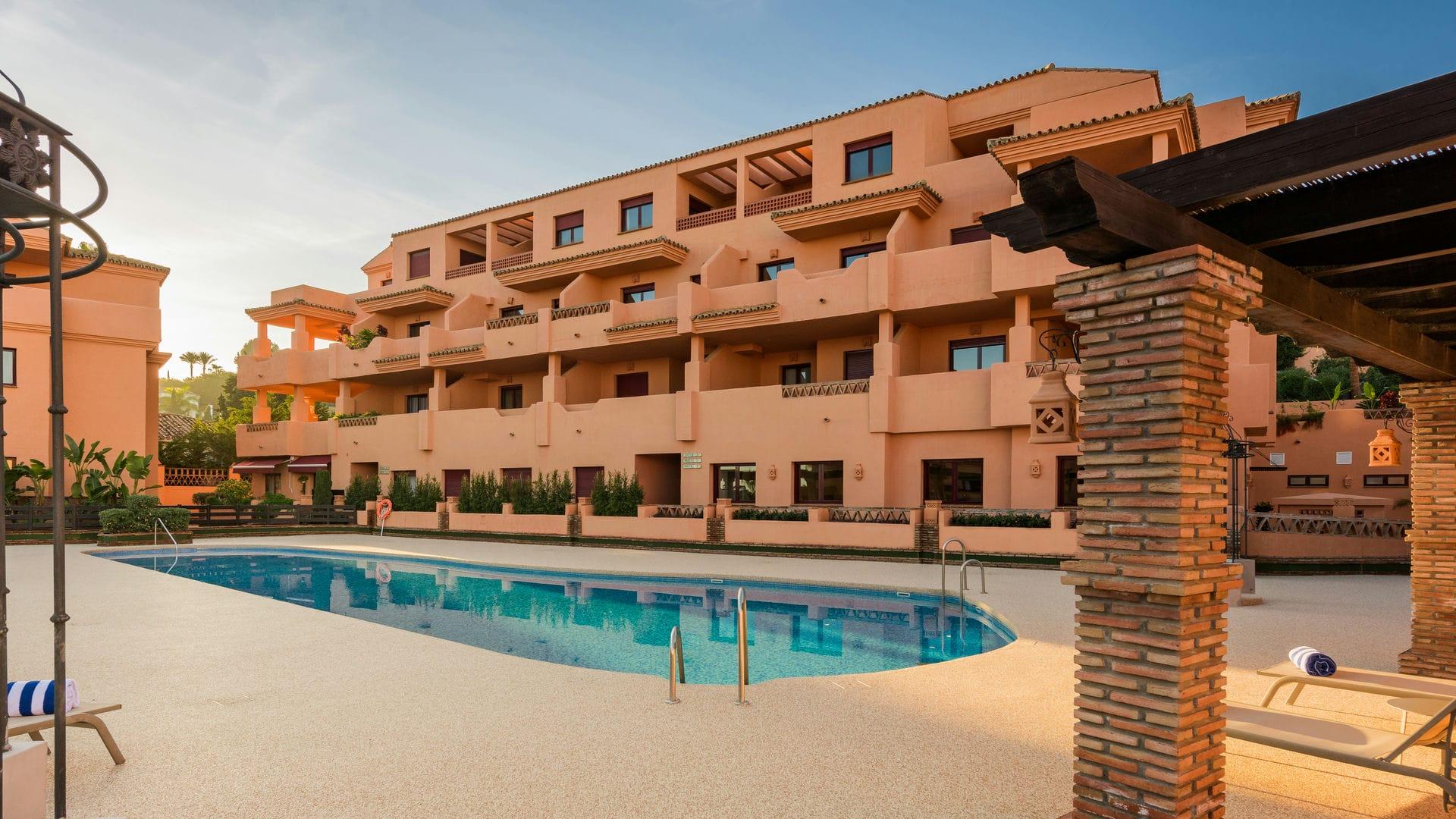 Apartment for sale in Cortés, Benahavis - exterior view of 2-storey new-build development