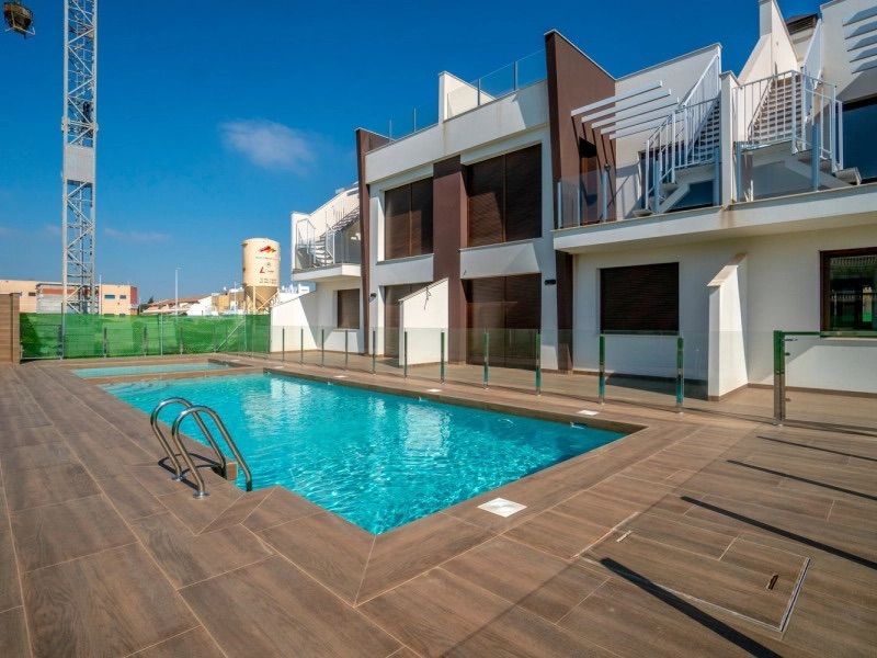 Terrace or outdoor area, Lo pagan