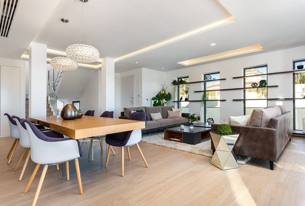 Open-plan kitchen and dining space in new-build villa, La Fiesta, Rojales