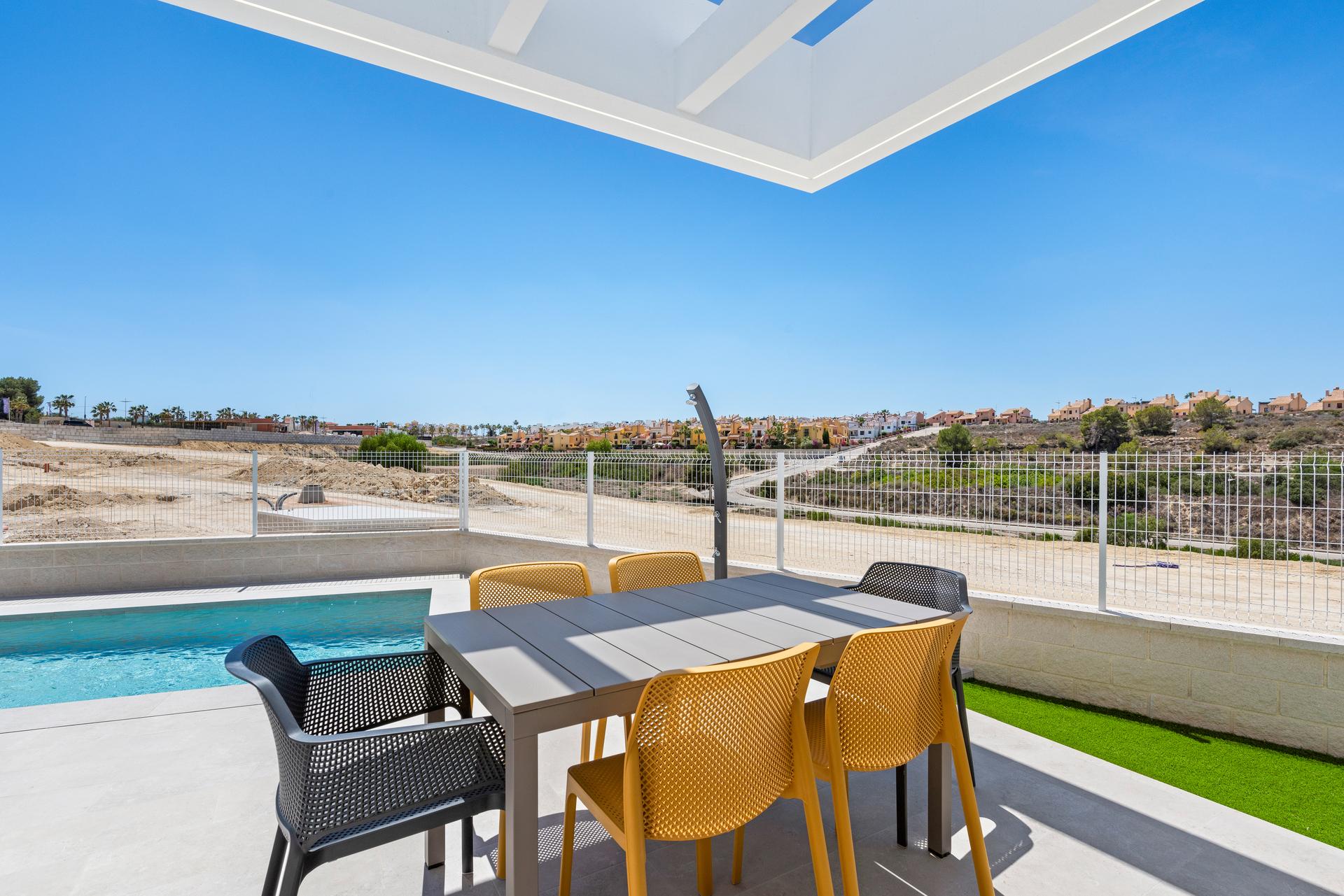 View from solarium of surrounding area in Algorfa