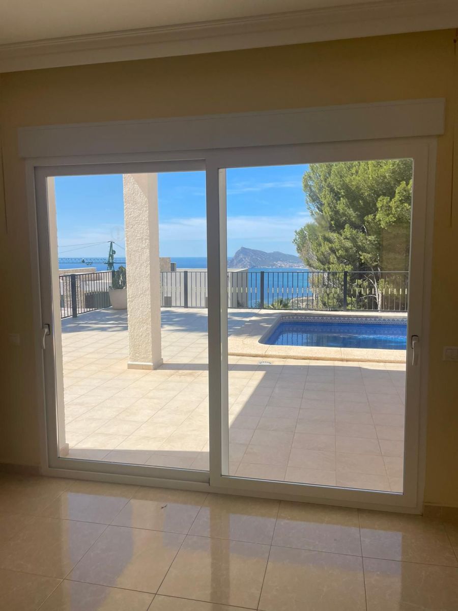 Third bedroom interior in villa, Zona de Mascarat, Altea