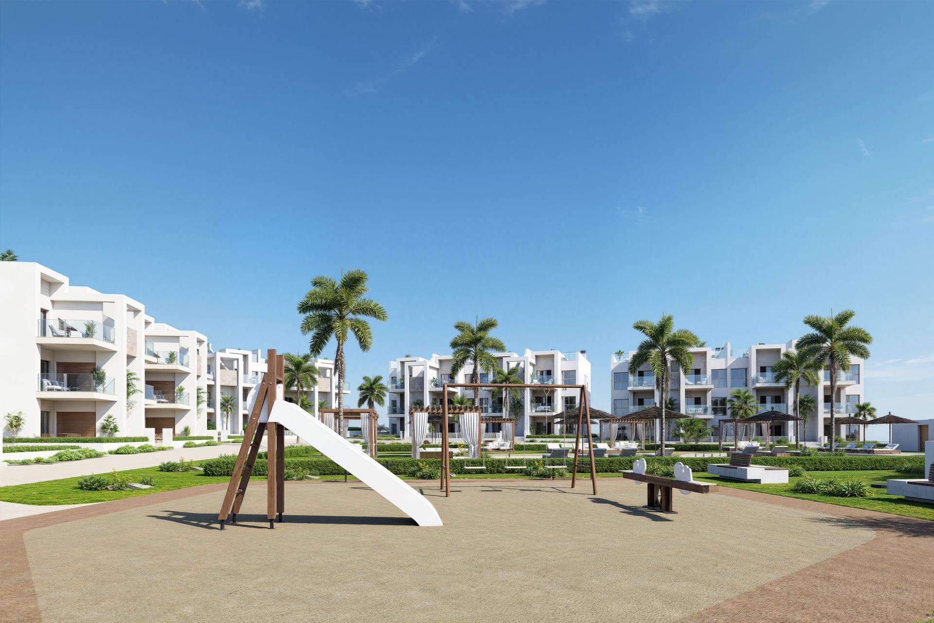 Complex grounds of the penthouse in Lomas del Rame, Los Alcázares (view 40)
