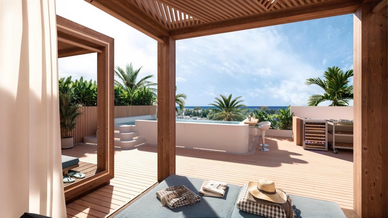 View from solarium terrace, new-build penthouse, San Pedro de Alcántara