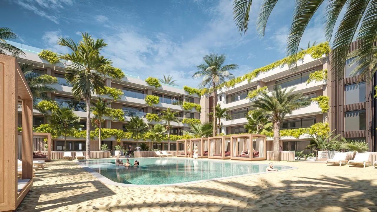 Pool and outdoor communal space, penthouse development, San Pedro de Alcántara