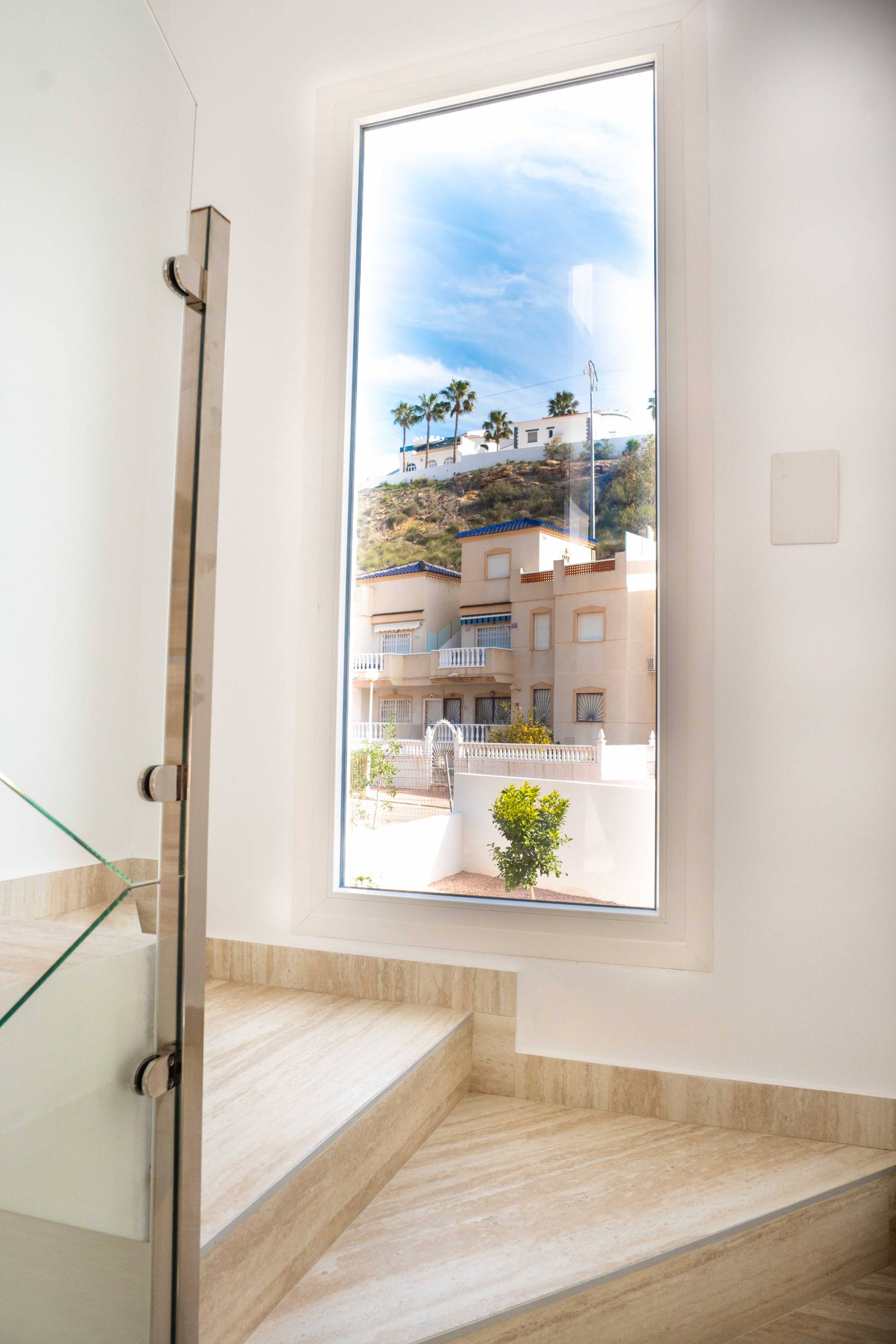 Bathroom fittings in 3-bedroom villa, La Marquesa, Rojales