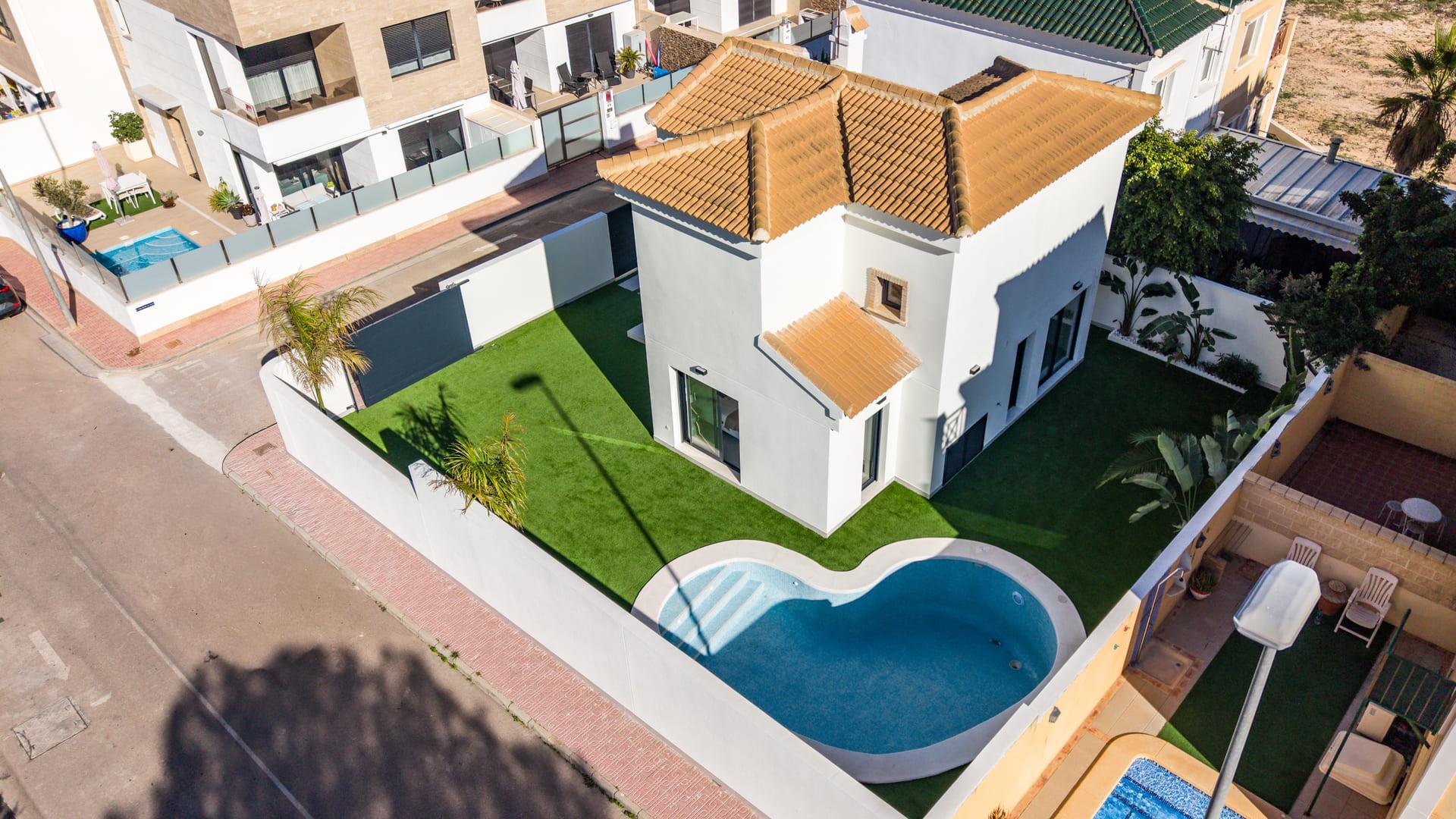 Show home kitchen render in 3-bedroom villa, Lomas de Campoamor-Las Ramblas