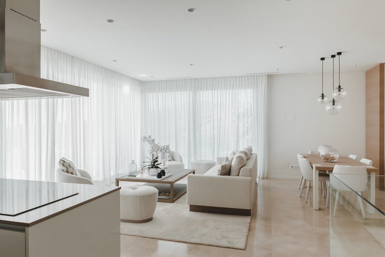 Communal garden and landscaping, new-build development, Montemayor-Marbella Club