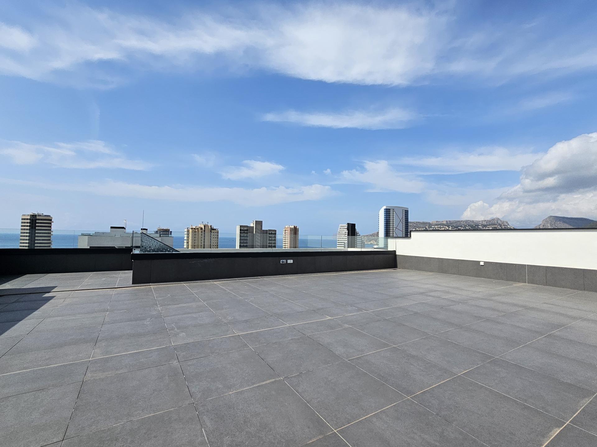 Complex grounds of the penthouse in Playa arenal-bol, Calpe (view 30)