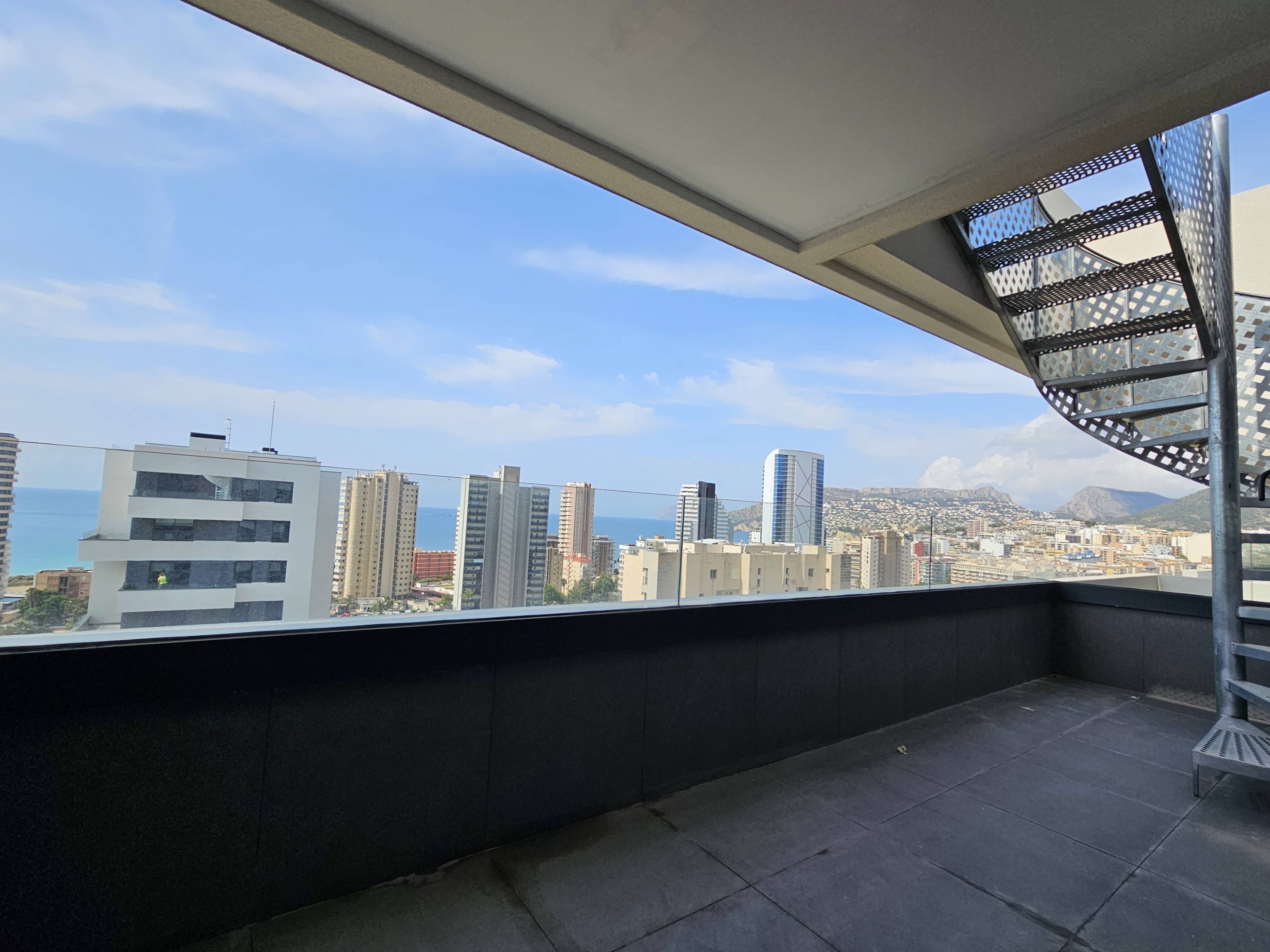 Storage area of the penthouse in Playa arenal-bol, Calpe (view 43)