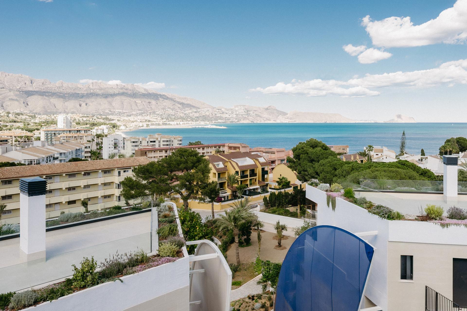 Street view of the penthouse in Alfaz Del Pi, Alfaz Del Pi