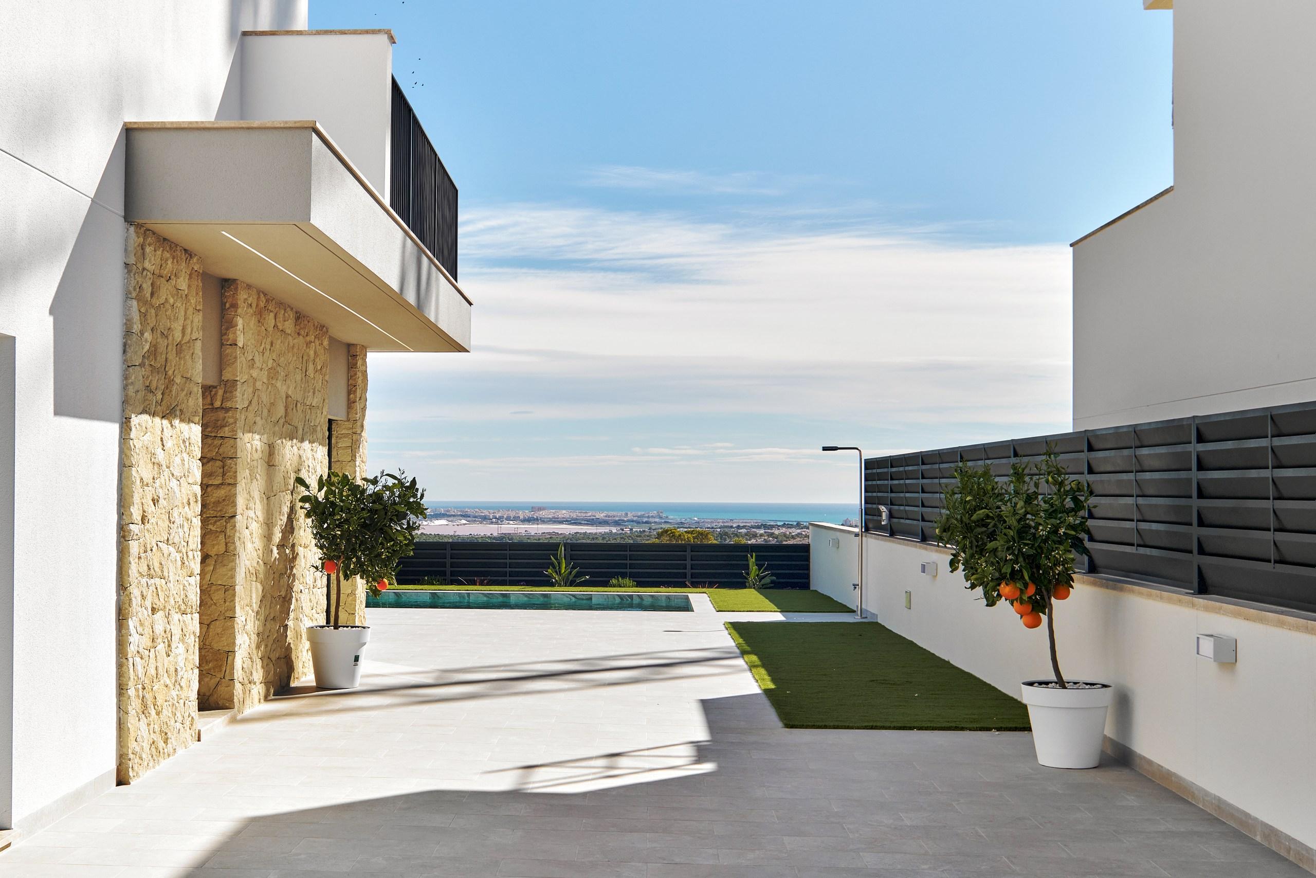 Street-facing view of villa plot in Bellavista, San Miguel De Salinas