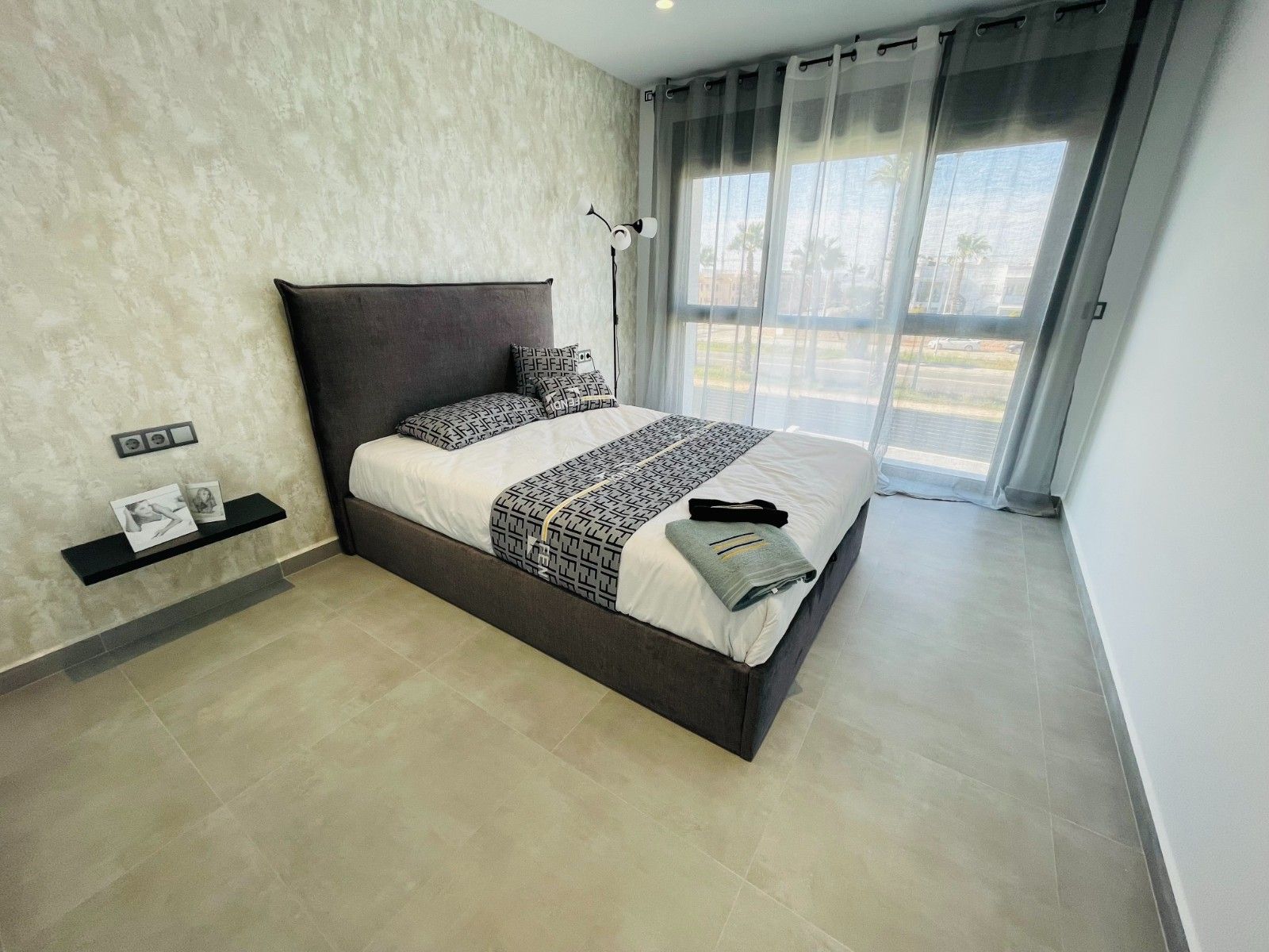 Ceiling and lighting in living room, 5-bedroom villa, Torreblanca