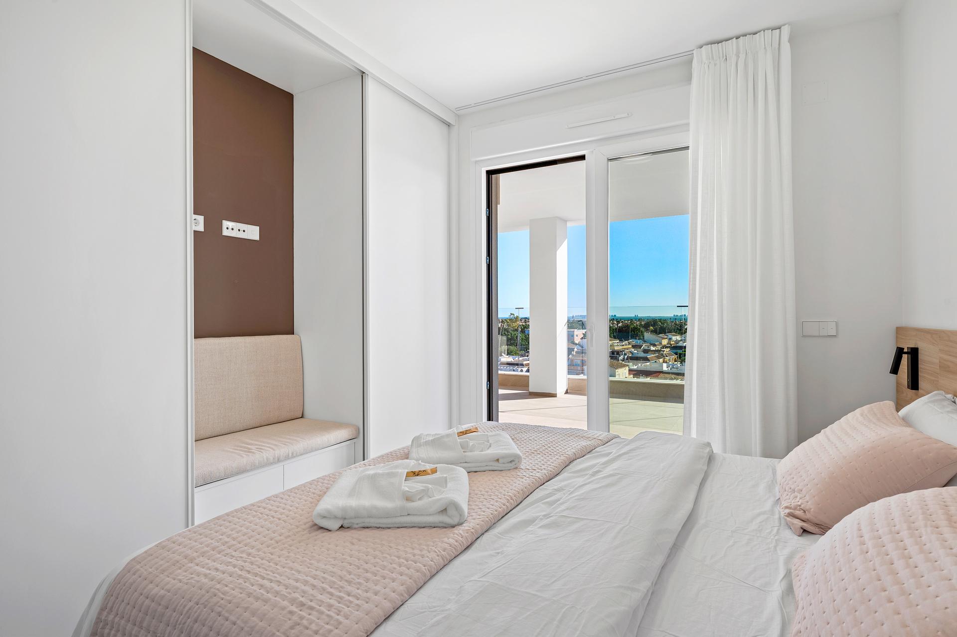 Street view of the apartment in Euro Roda, Los Alcázares