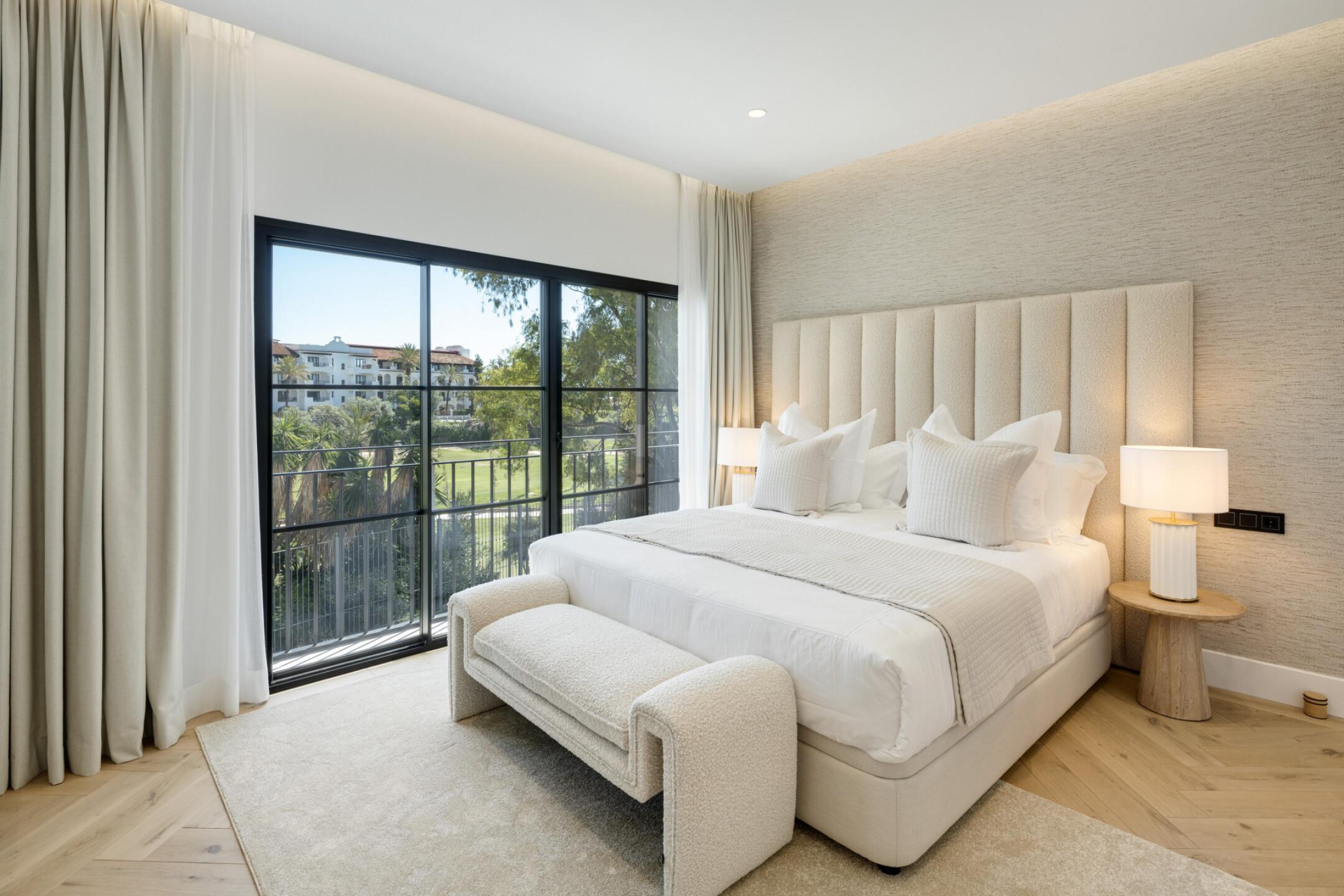 Garden and outdoor space of new-build villa, La Quinta, Benahavis