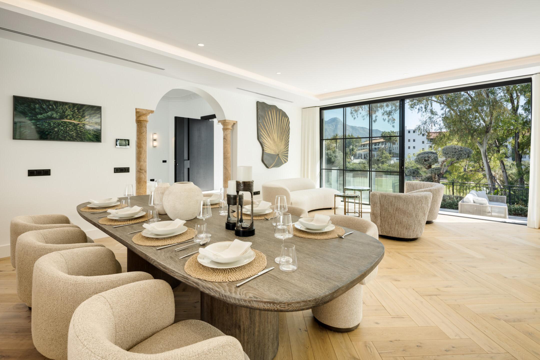Living area in 5-bedroom new-build villa, La Quinta, Benahavis