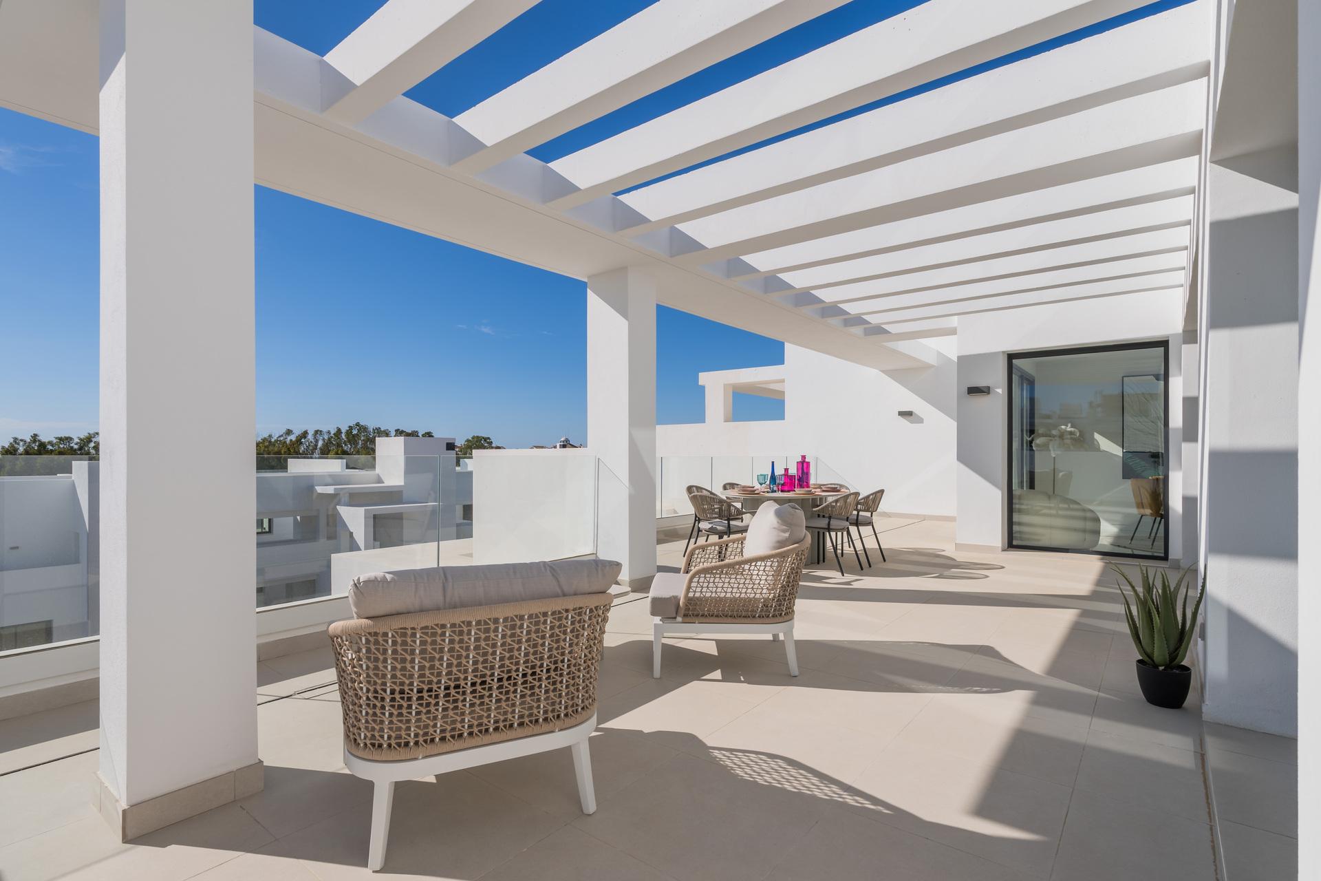 Third bedroom in 3-bedroom apartment, Arroyo Vaquero, Estepona