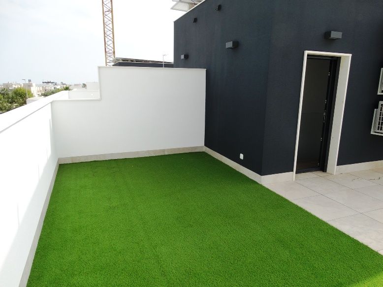 Third bathroom in new-build townhouse, Zona Pueblo, Pilar De La Horadada
