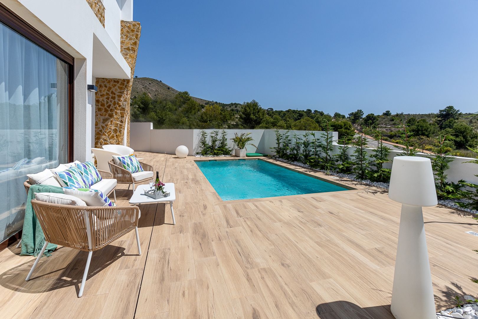 Living room with terrace access, new-build villa, Golf Bahía