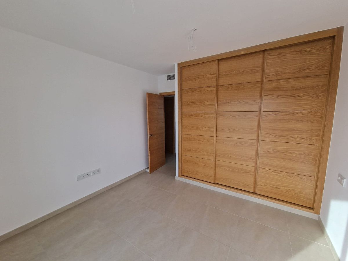 Third bedroom in 4-bedroom new-build villa, El Castillo, Manilva