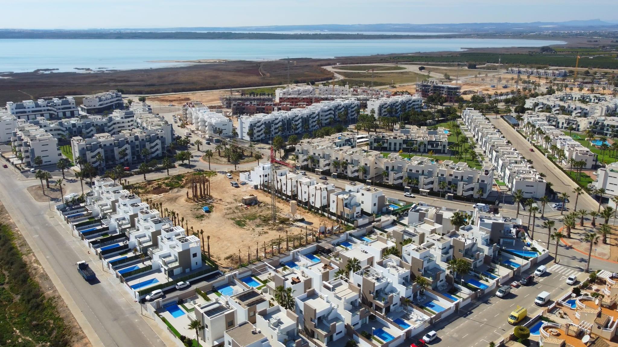 Street view of the penthouse in EL RASO, Guardamar Del Segura (view 38)