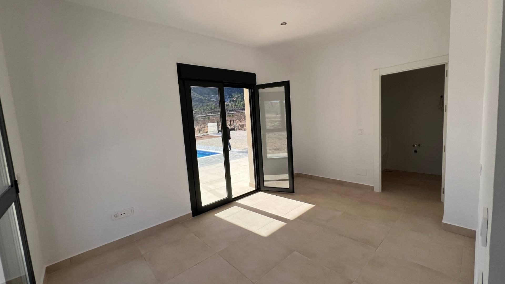 Second bedroom in new-build villa, Hondón de las Nieves