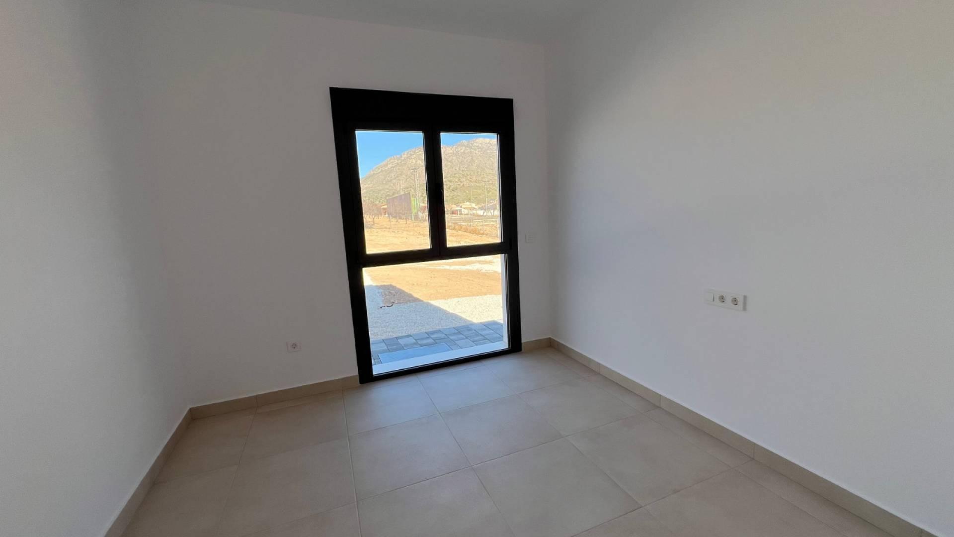 Second bathroom in 3-bedroom villa, Hondón de las Nieves, Alicante