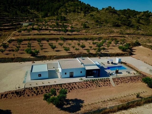 Outdoor terrace or entrance area of new-build villa, Hondón de las Nieves