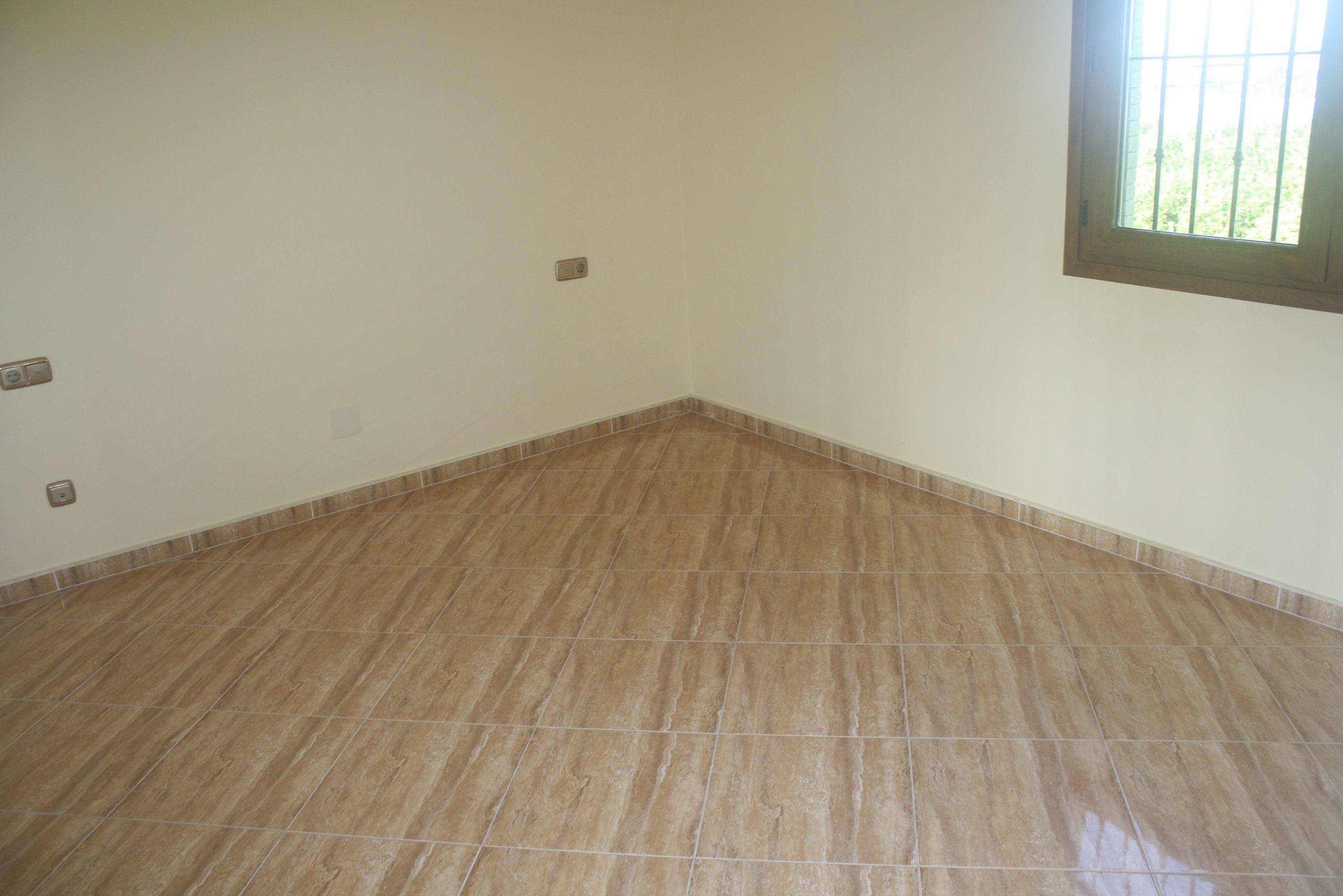 Plot boundary and surrounding area, new-build villa, Los Balcones