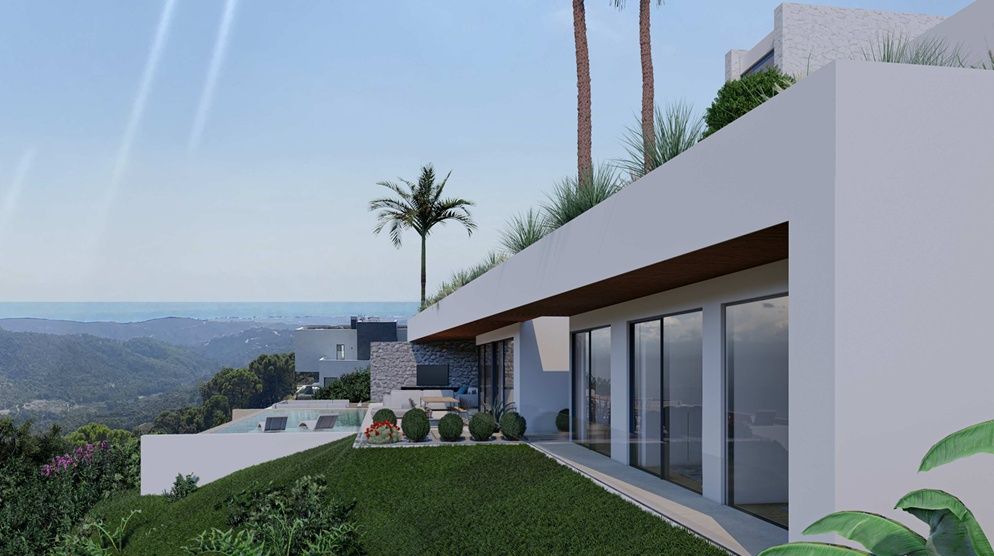 Interior hallway in 3-bedroom villa, Montemayor-Marbella Club, Benahavis