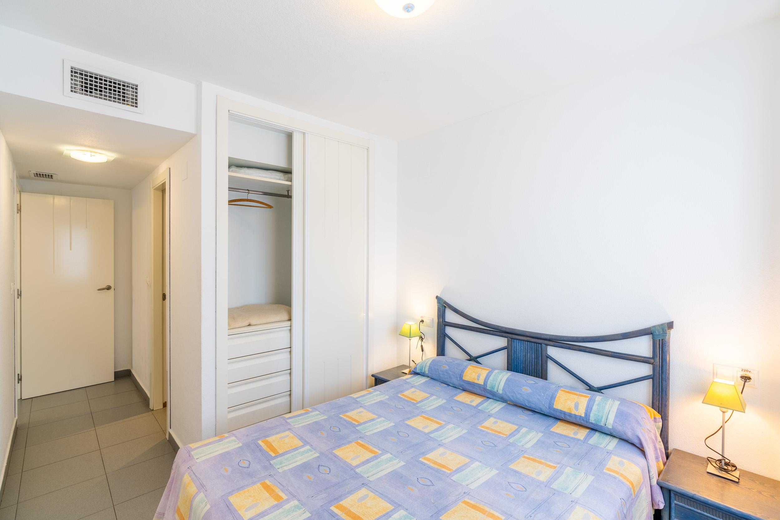 Living area in 3-bedroom penthouse, Playa de Fossa-Levante