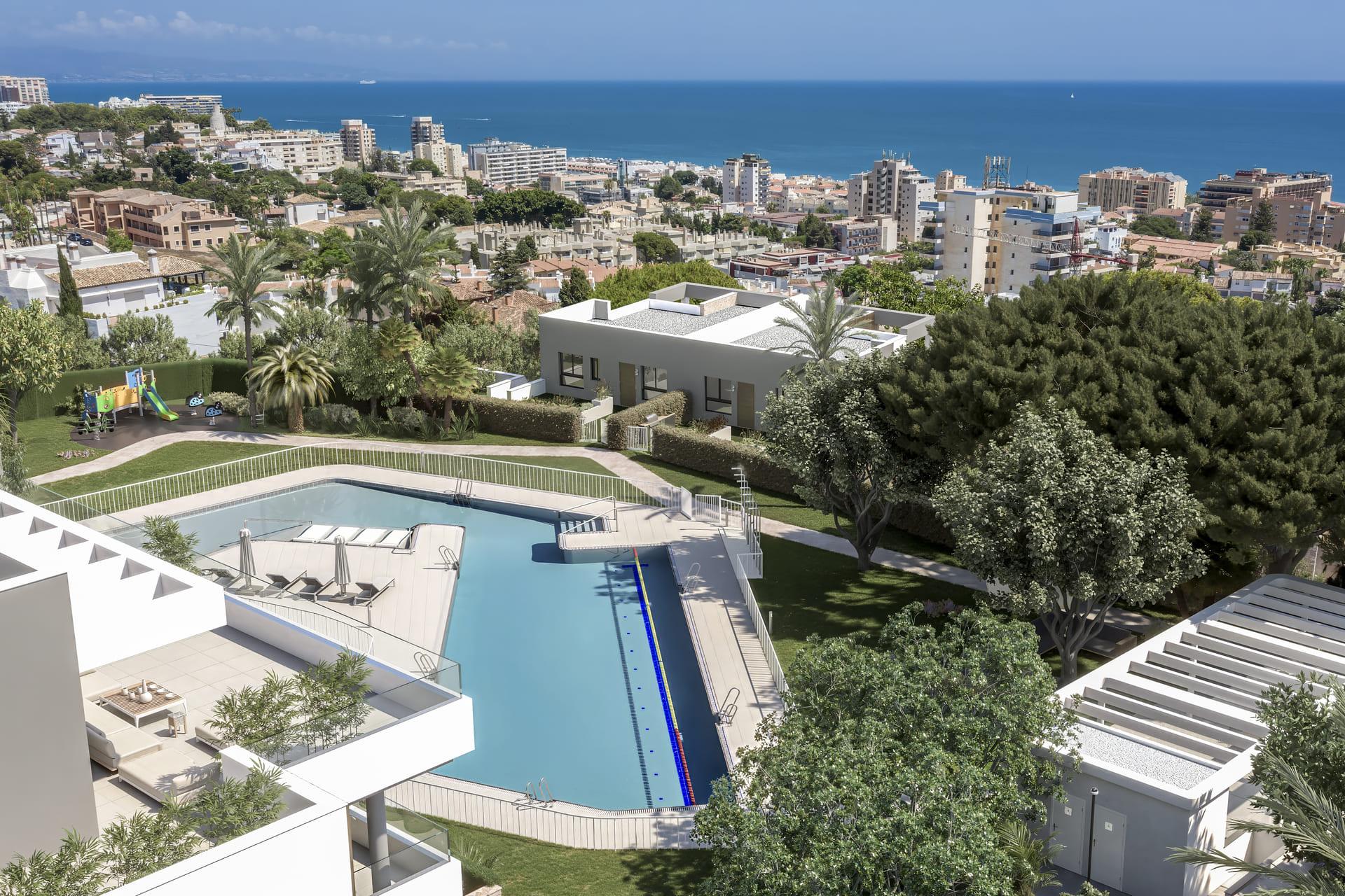 Communal pool area in new-build development, El Pinillo, Torremolinos
