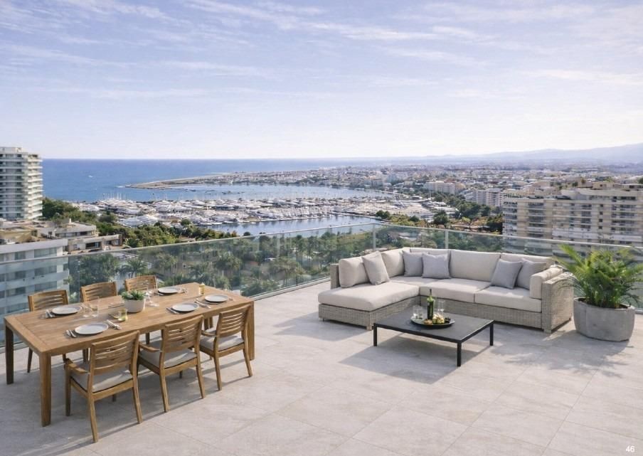 Stairwell of the apartment in Torrevieja, Torrevieja (view 25)