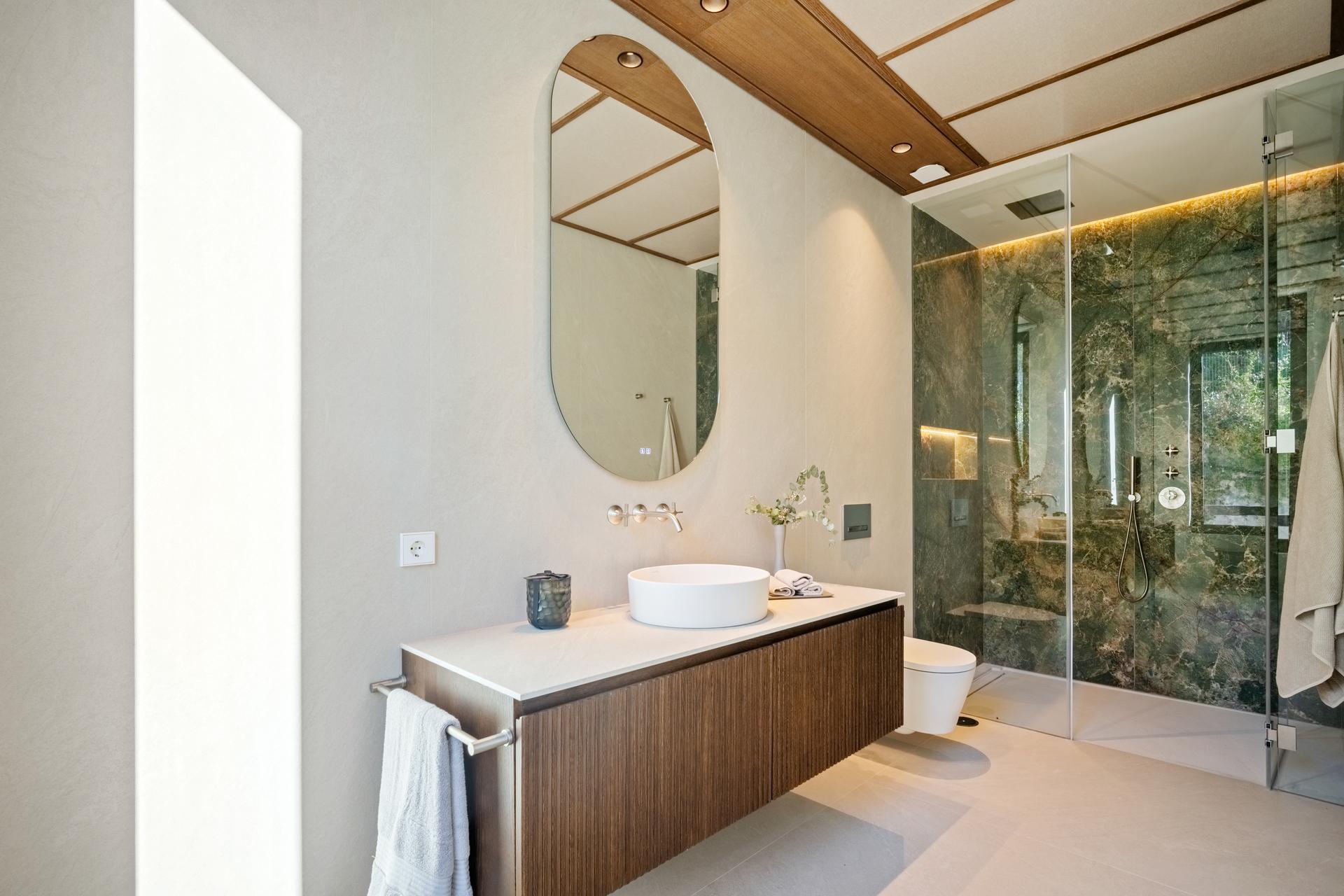 Fifth bedroom or additional room, new-build villa, La Quinta