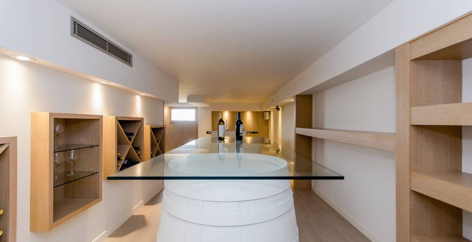 Ground-floor exterior and plot boundary, villa, Campoamor