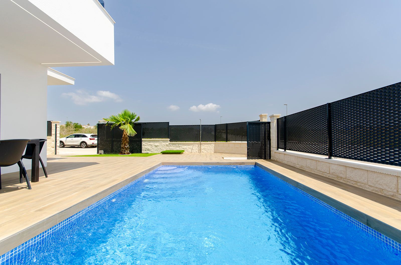 Master bedroom with built-in storage, new-build villa, Desamparados