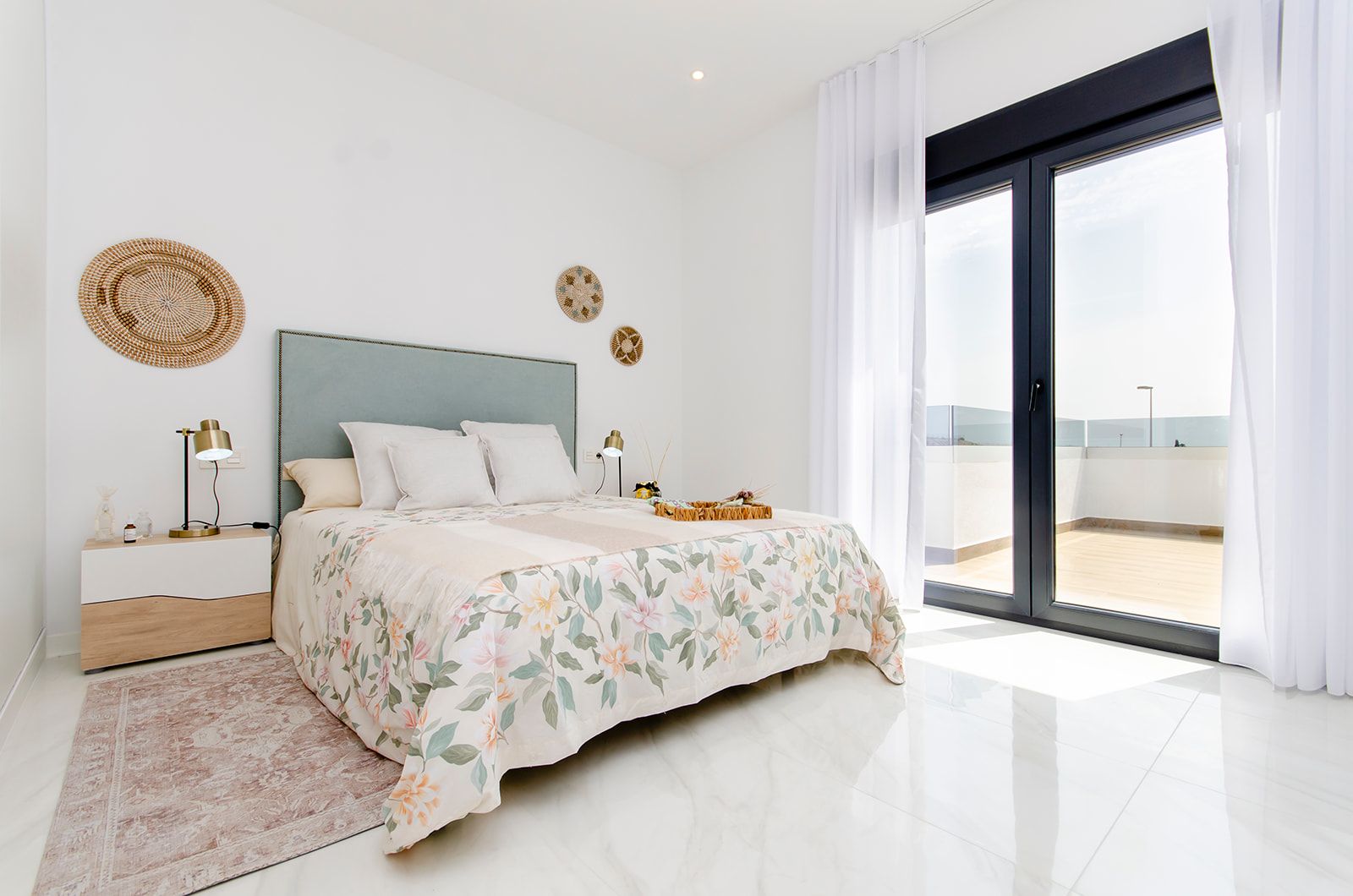 Hallway and internal layout of new-build villa, Desamparados