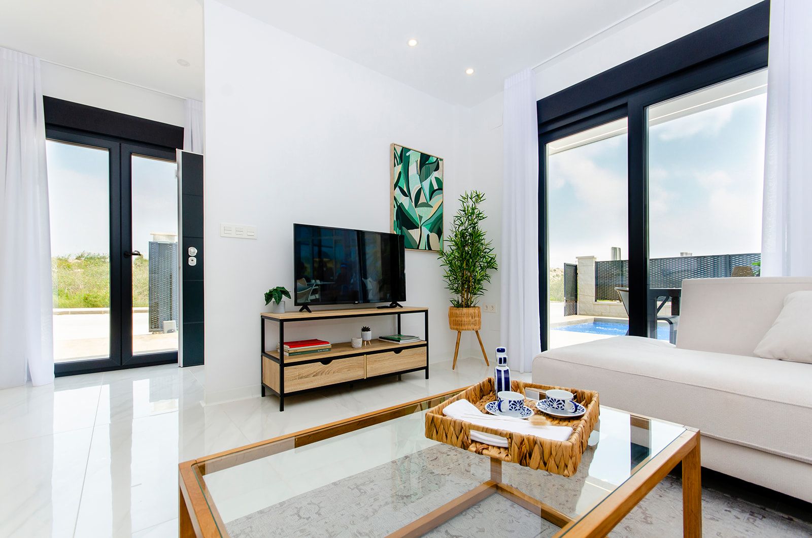 Window frames and glazing in new-build villa, Desamparados