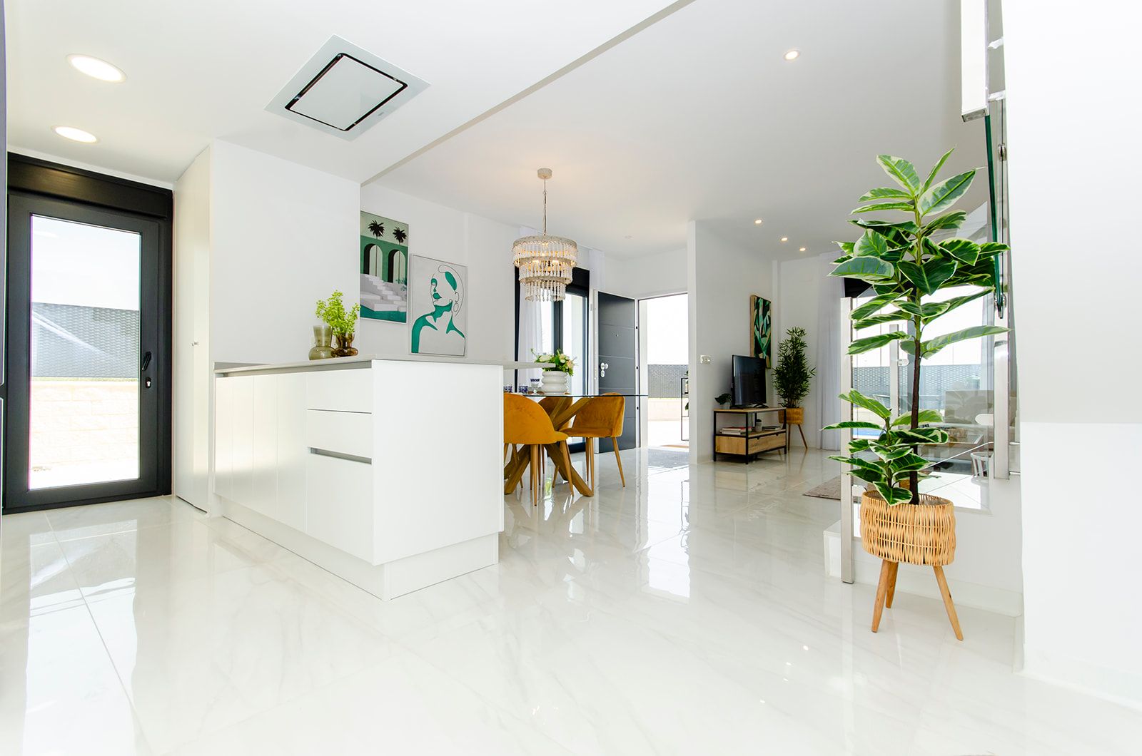 Utility or storage area in new-build villa, Desamparados