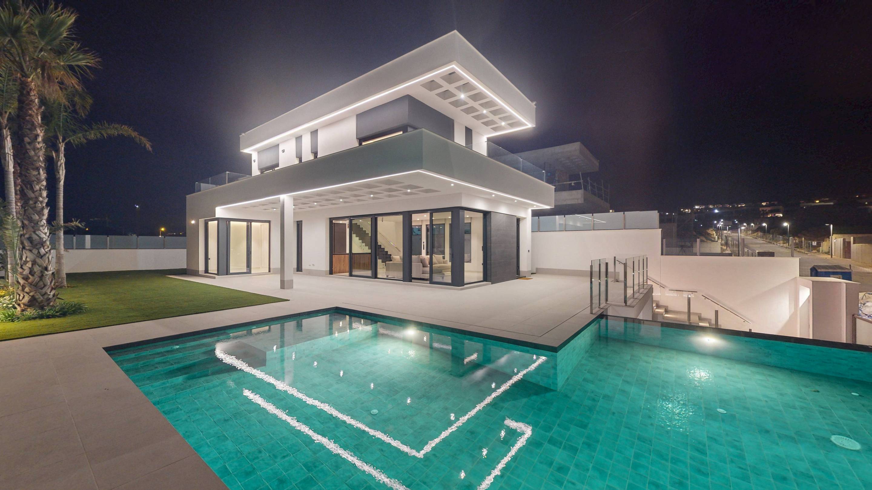 Outdoor area adjacent to villa on 455m2 plot, Finestrat Hills