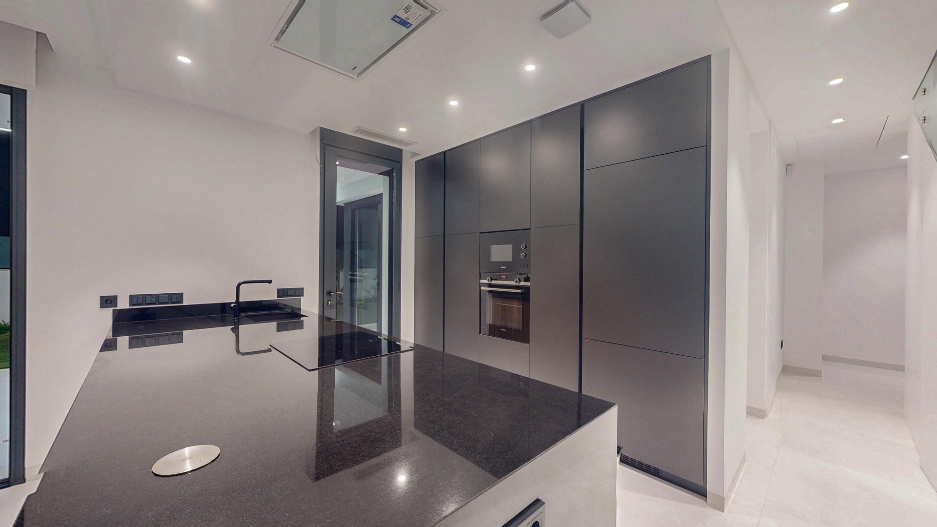 Hillside setting of new-build villa in Finestrat Hills, Finestrat