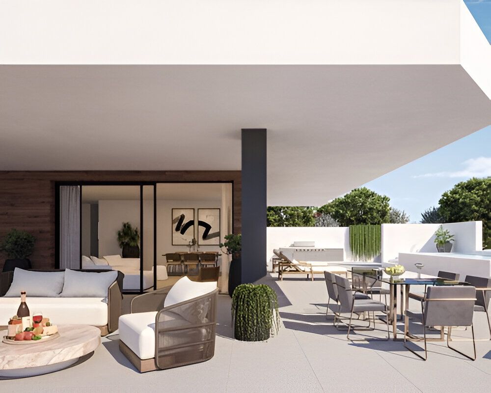 Communal pool area in new-build development, Higuerón, Benalmádena