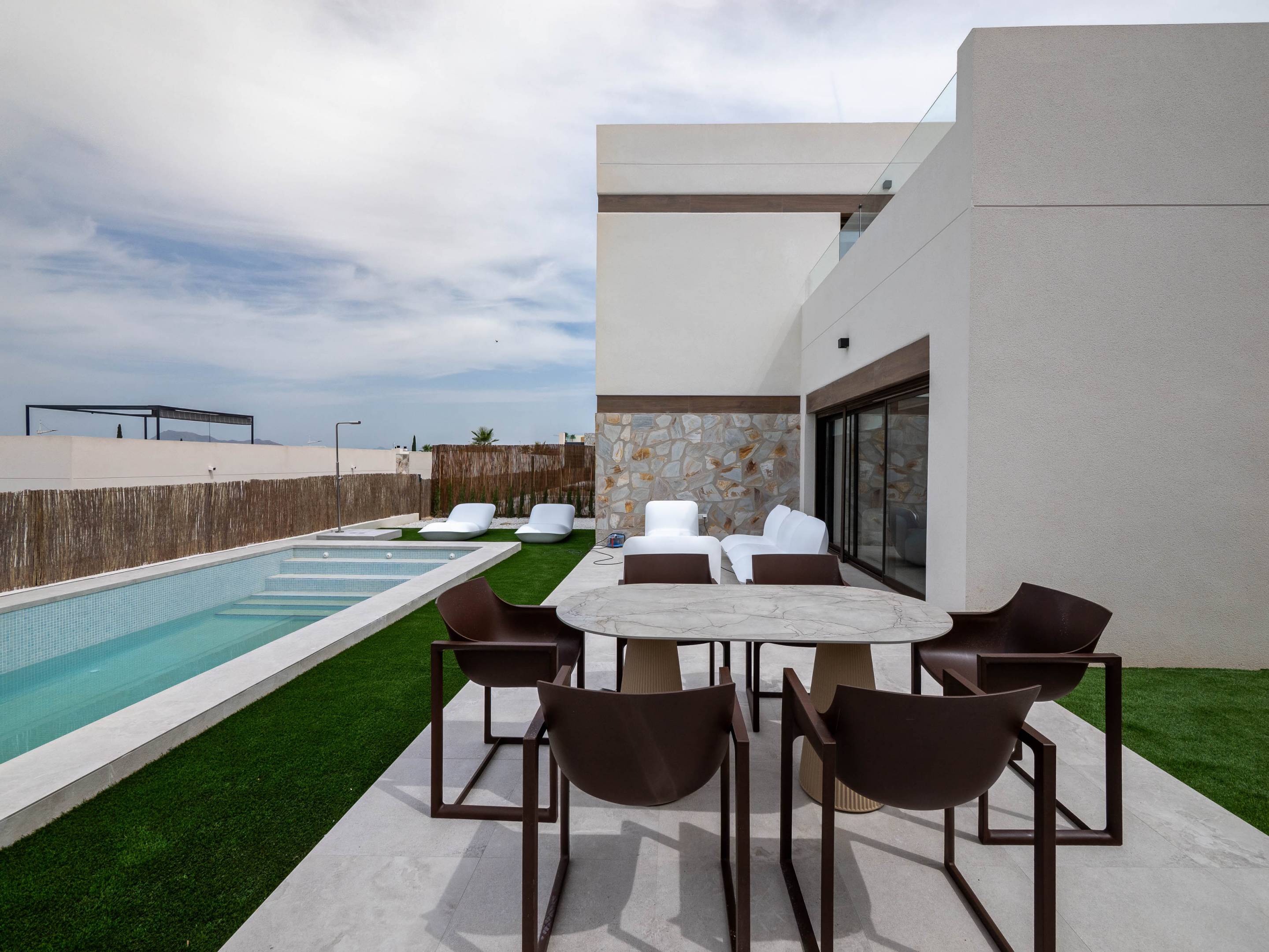 Master bedroom with window, new-build villa, Algorfa