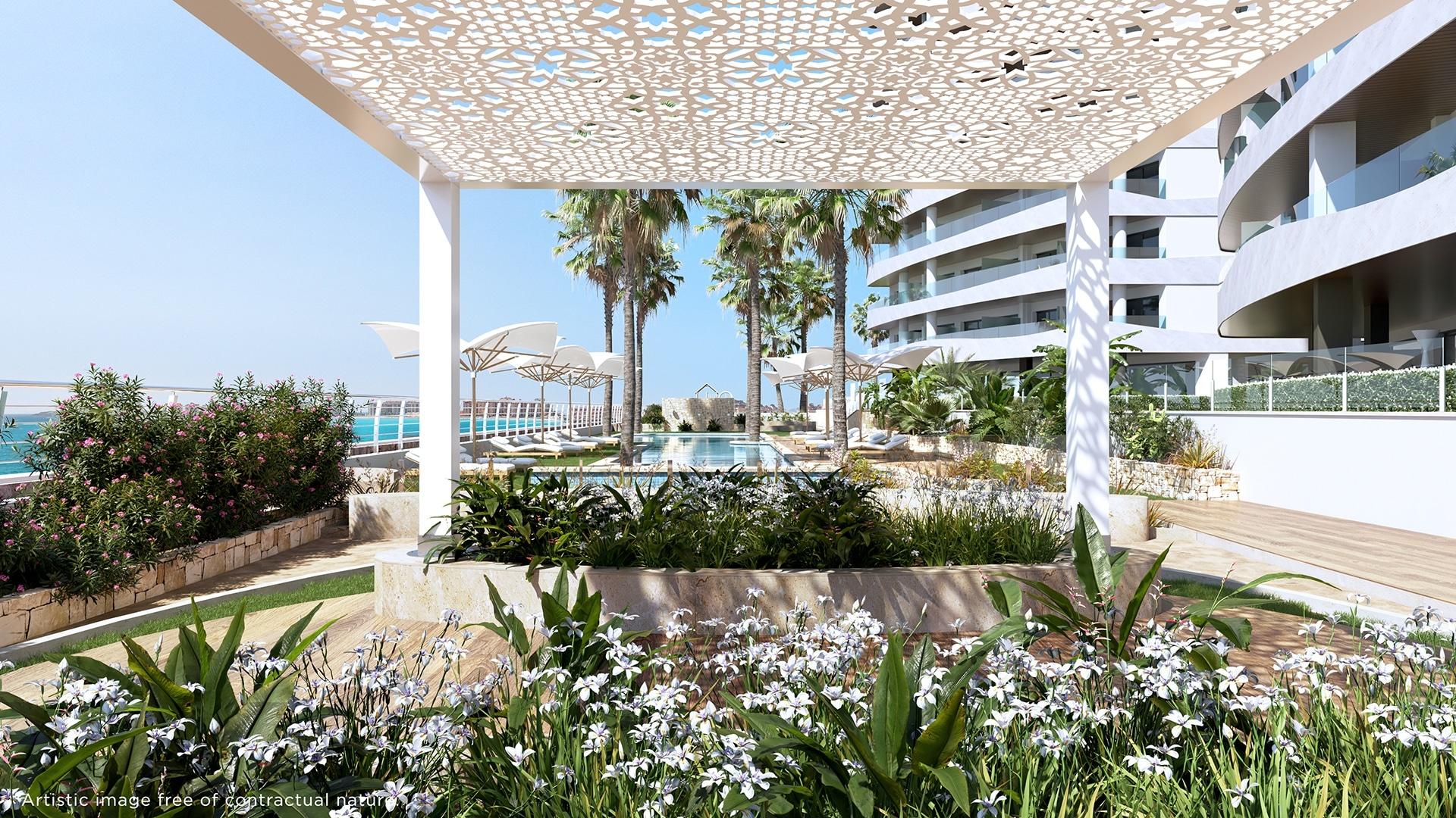 Site plan showing the building's position on La Manga