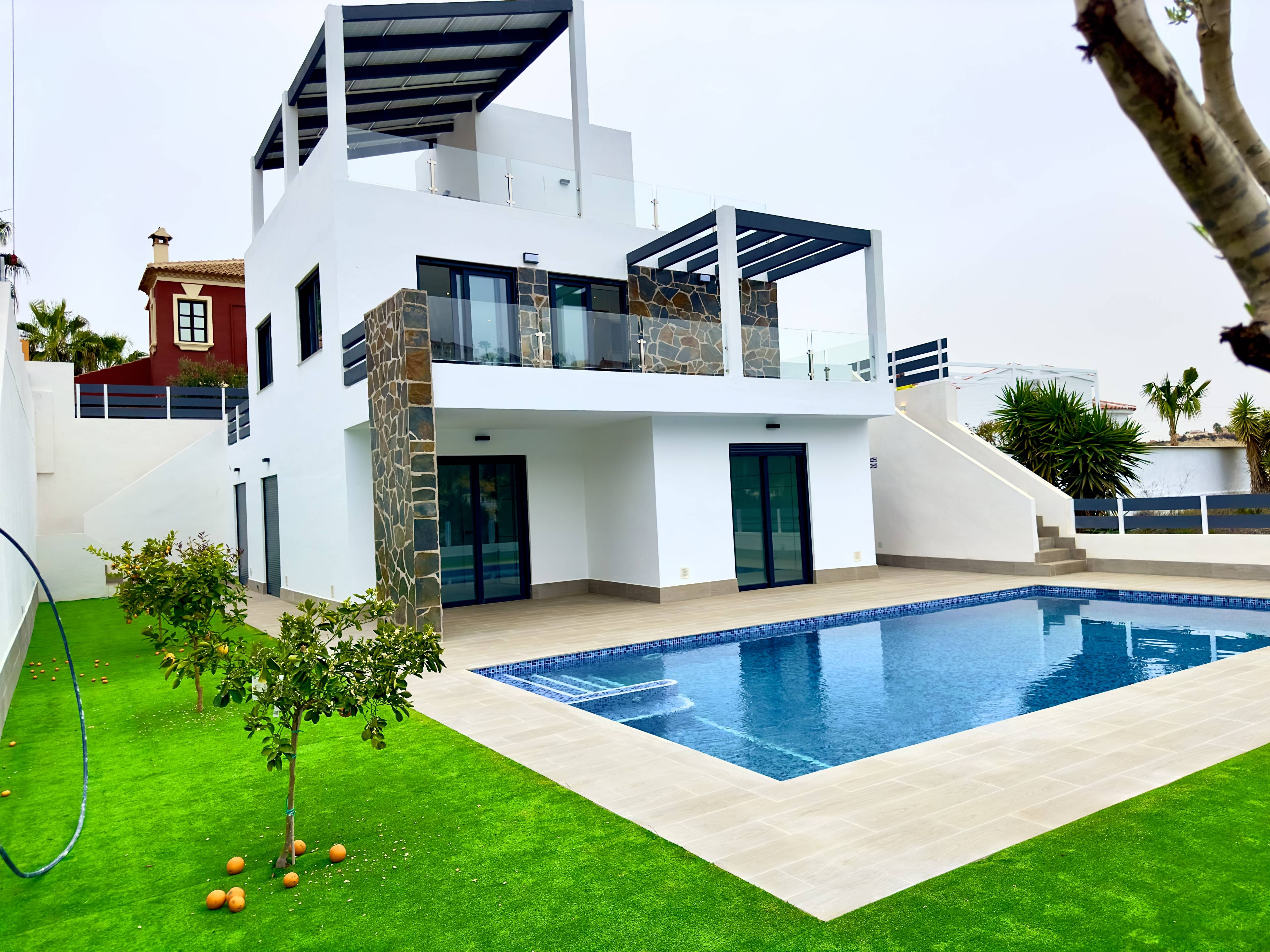 Fourth bathroom in new-build villa, La Marquesa, Rojales